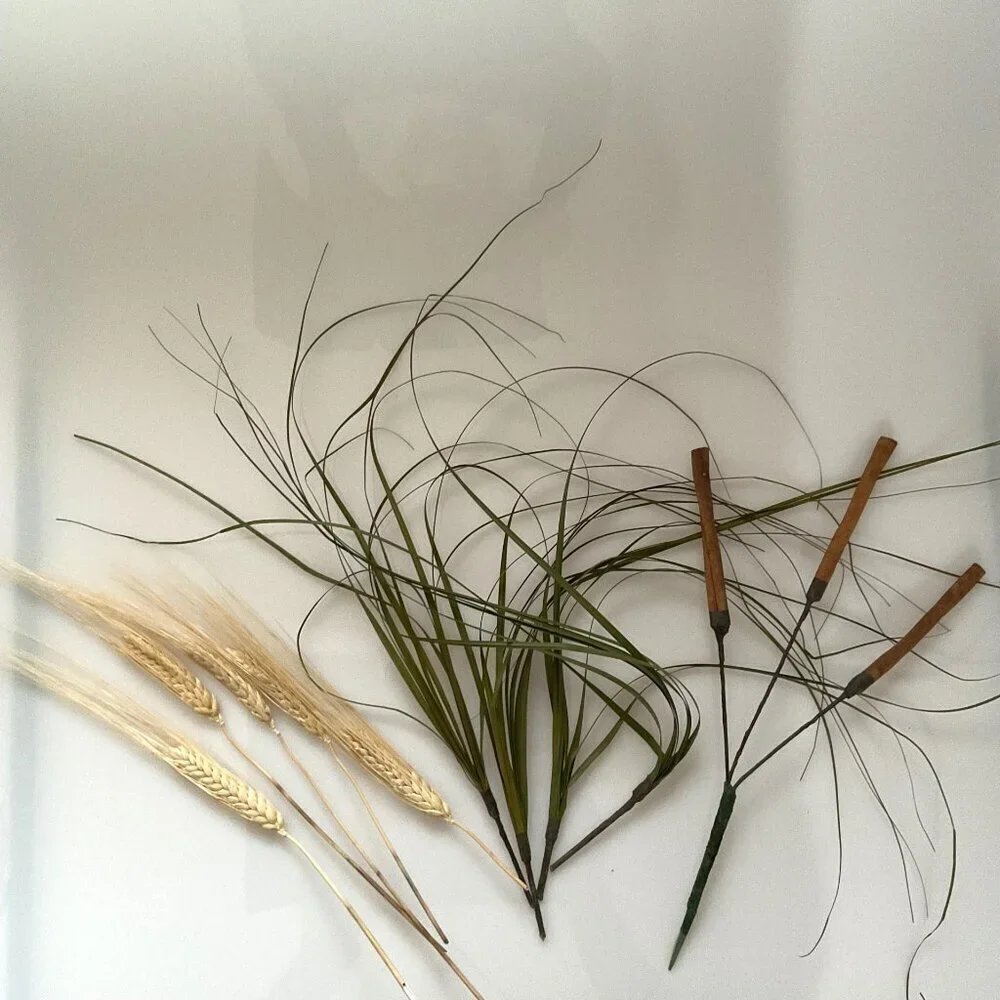 NEW DIY CRAFT BUNDLE WHEAT STALKS FAUX FEATHER GRASS STICK STEMS